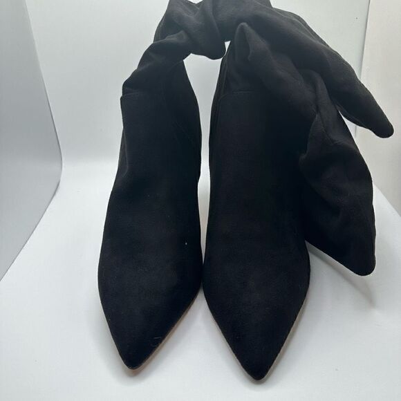 CUSHIONAIRE Women's scrunch heel boot with +Memory Foam 8.5 WIDE BLACK - Picture 2 of 7